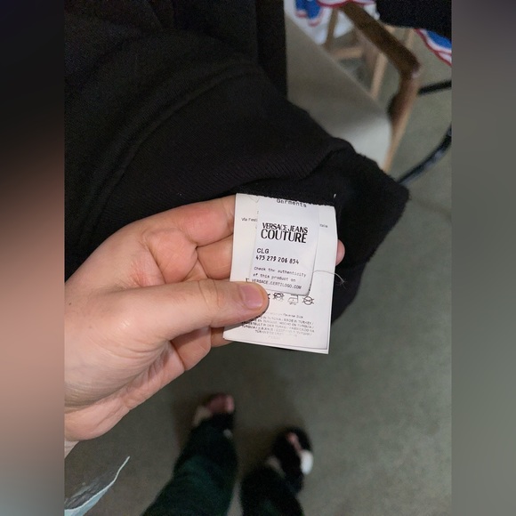 VERSACE - Picture 5 of 5